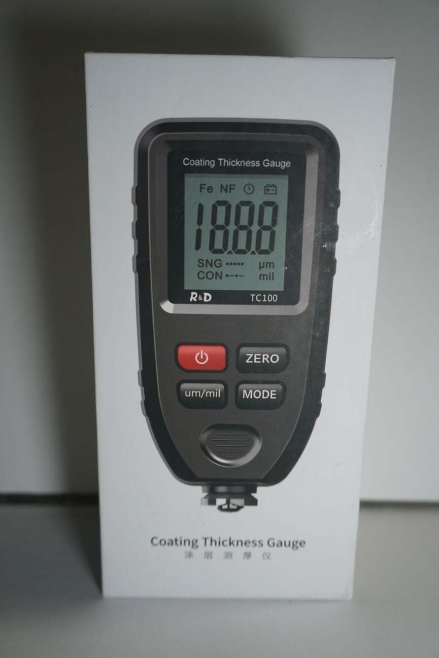 R&D Instruments TC100 Coating Thickness Gauge Paint Meter